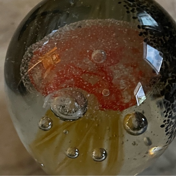 vintage hand blown art glass jellyfish paperweight - Picture 6 of 6